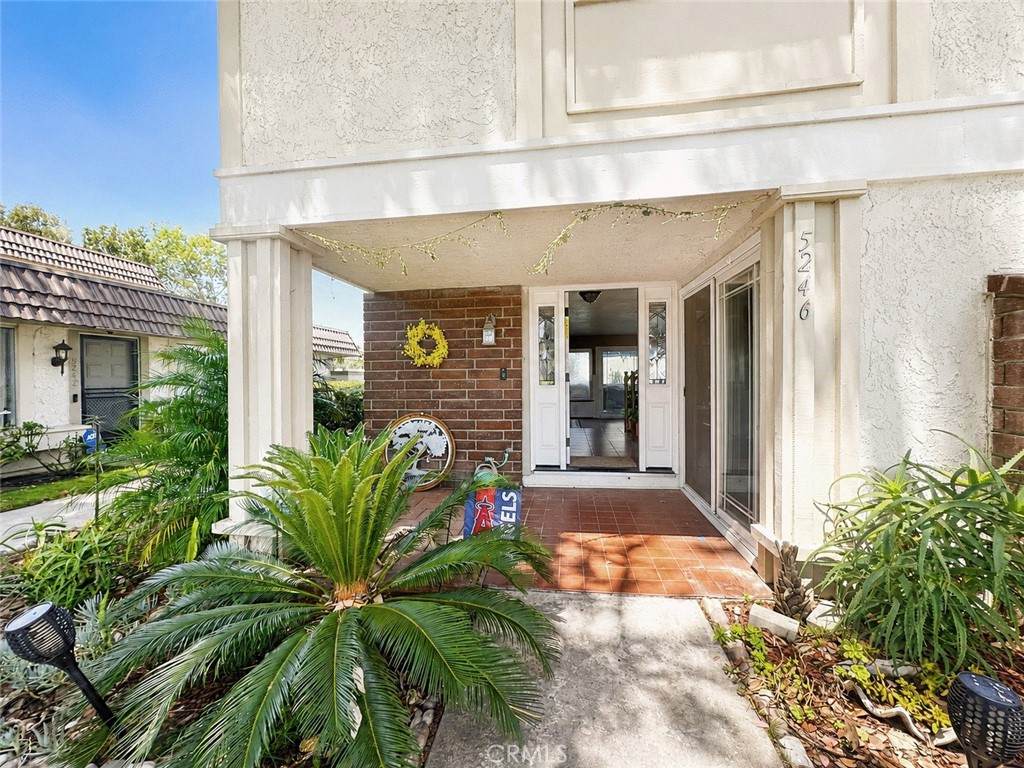 5246 Saint George - Photo 1