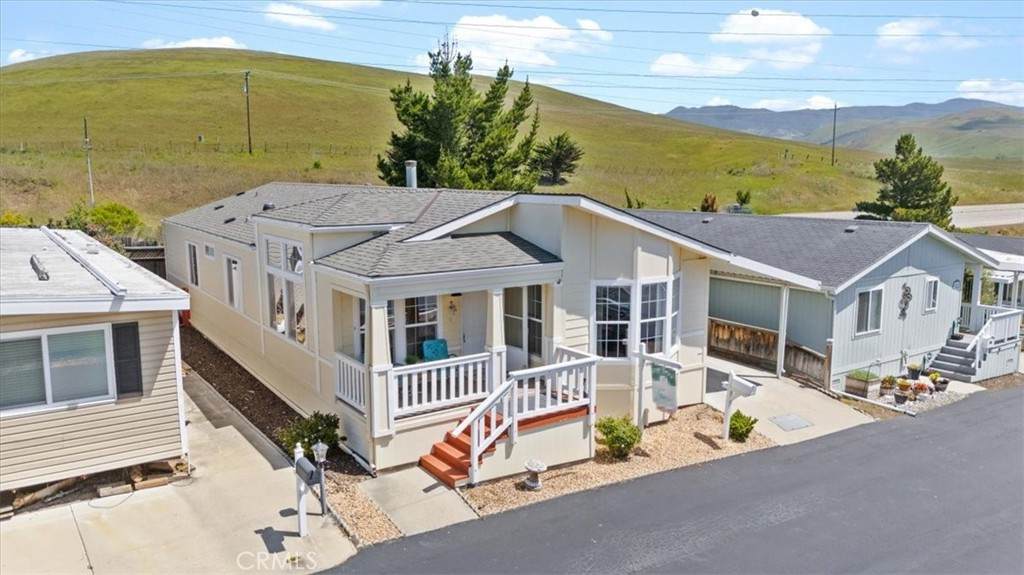 1547 White Pine Drive - Photo 1