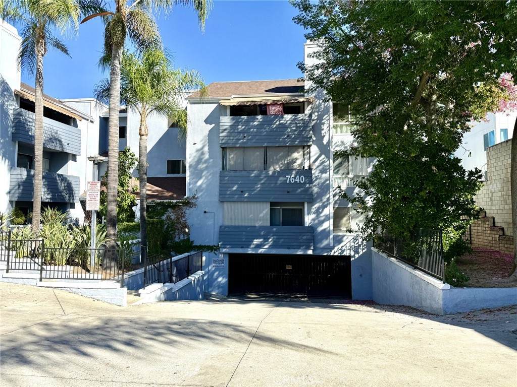 https://bt-photos.global.ssl.fastly.net/socal/orig_boomver_10_374771990-2.jpg