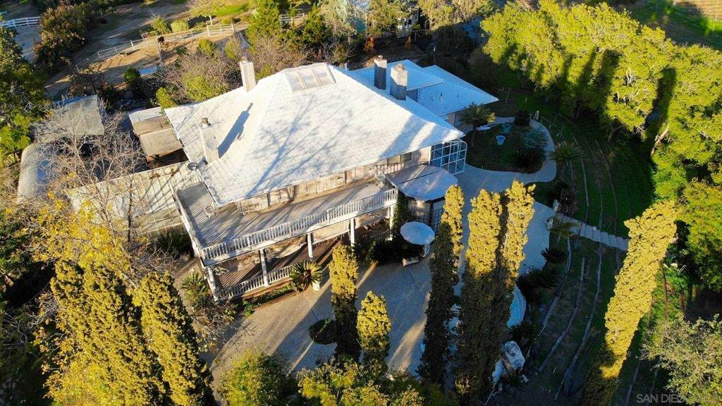 1154 Capra Way - Photo 1