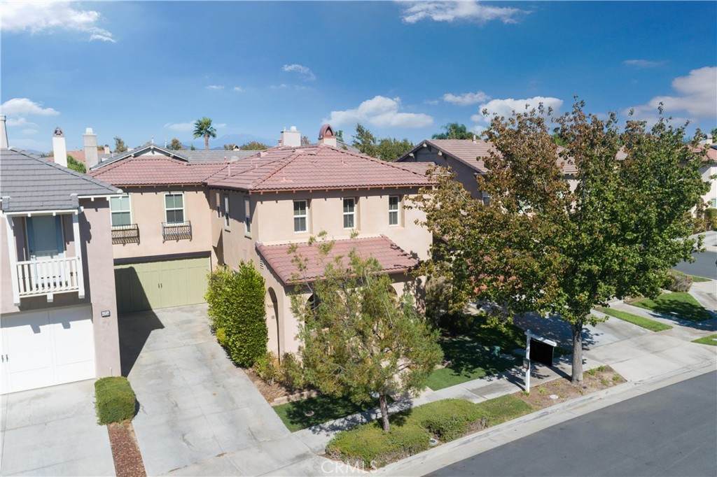 40262 Danbury Court - Photo 1