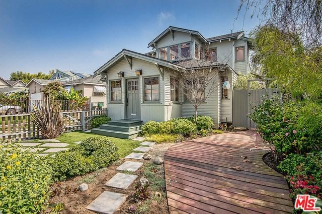 1108 Palms - Photo 1