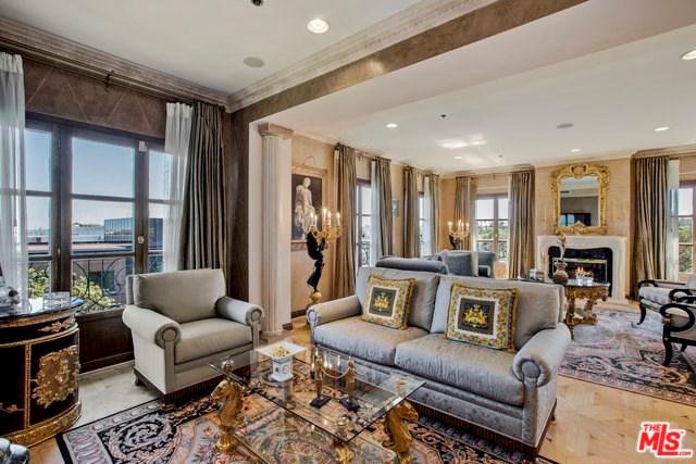 425 Maple Drive - Photo 1