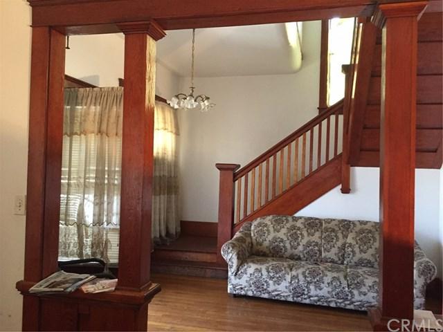 1612 7th Street - Photo 1