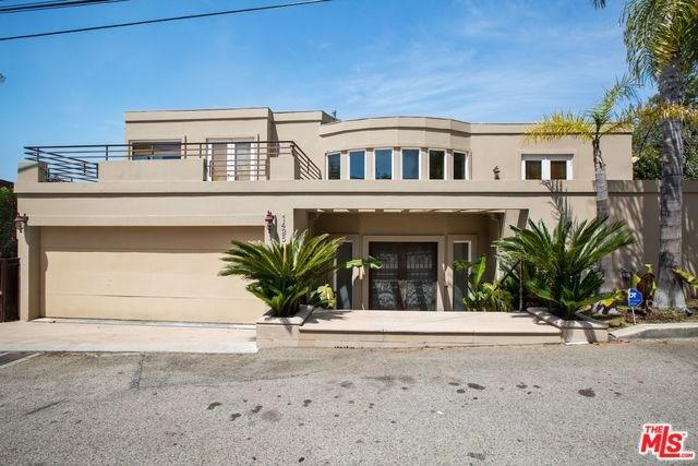 1425 Tigertail Road - Photo 1