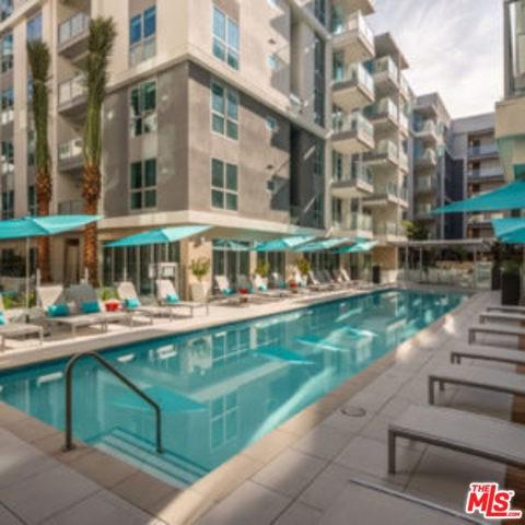 620 Virgil Avenue - Photo 1