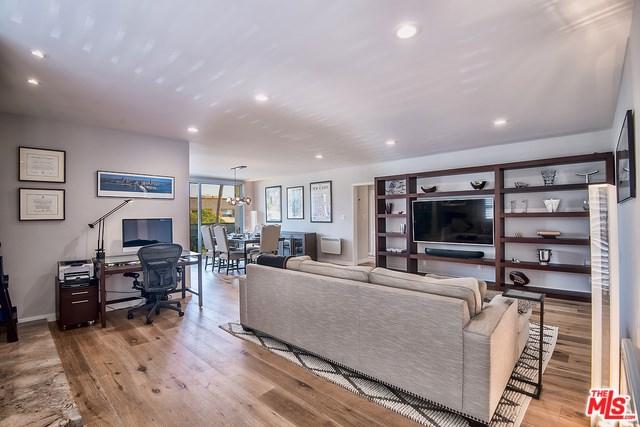 520 Montana Avenue - Photo 1