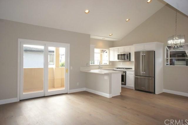 718-1/2 Marguerite Avenue - Photo 1