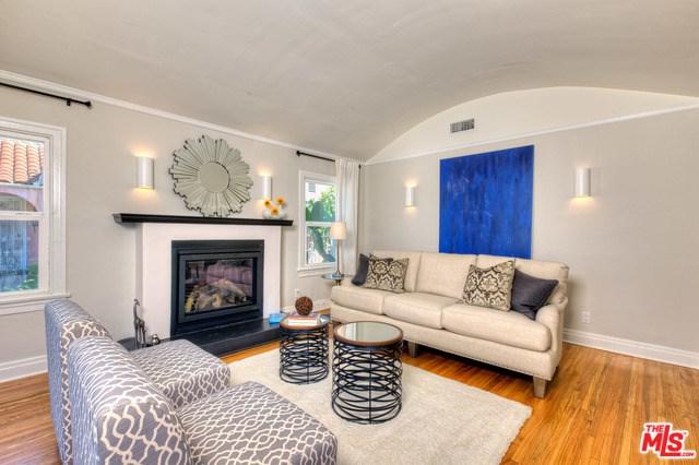2122 Longwood Avenue - Photo 1