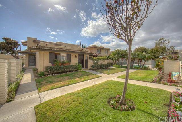 5843 La Jolla Way - Photo 1