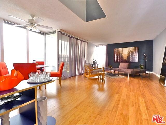 941 10TH Street - Photo 1