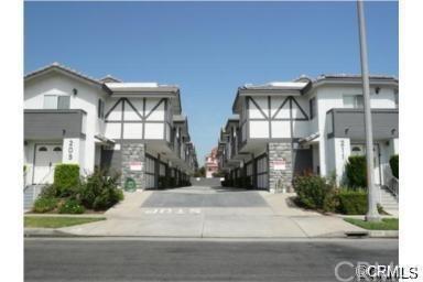 211 Commonwealth Avenue - Photo 1