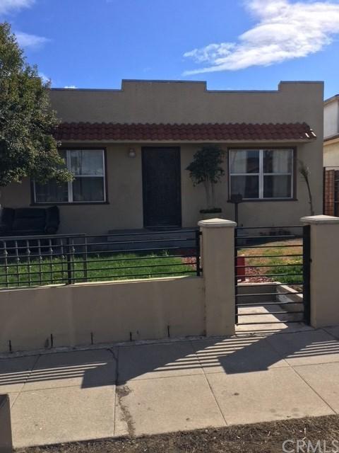1018 Robidoux Street - Photo 1