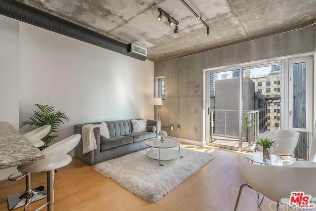 645 9th Street - Photo 1