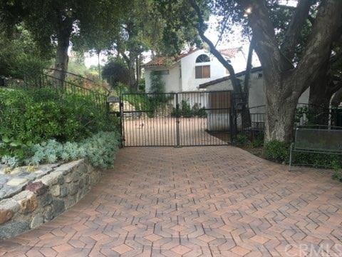 1202 Hillcrest Drive - Photo 1