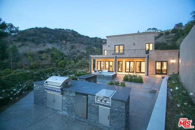 9484 Gloaming Drive - Photo 1