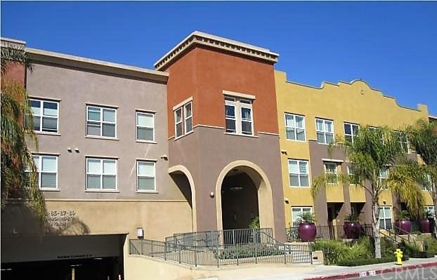 83 Commonwealth Avenue - Photo 1