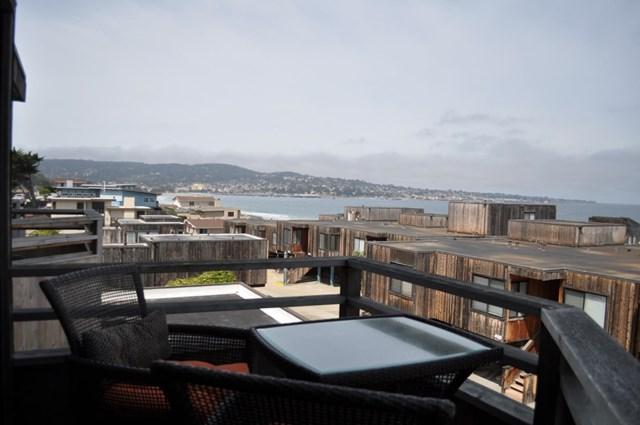 125 Surf Way - Photo 1