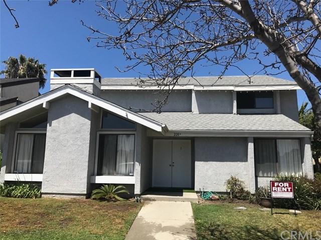 2207 Huntington - Photo 1