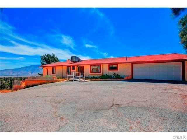 273 Jennifer Way - Photo 1