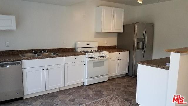 3634 Maplewood - Photo 1