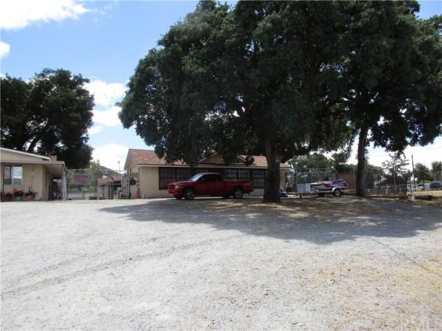 9012 La Linia Avenue - Photo 1