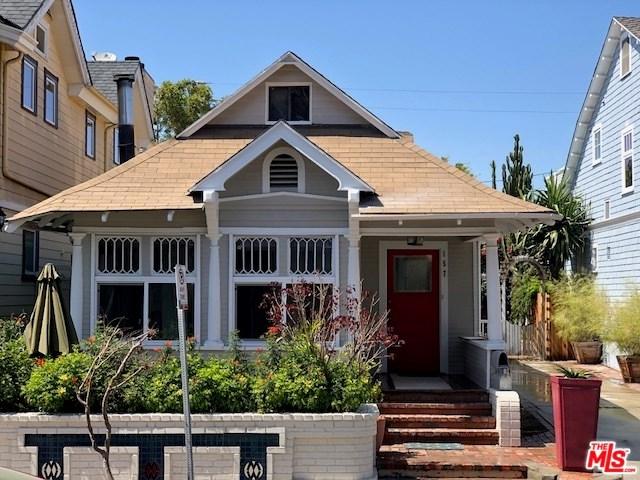 157 Hart Avenue - Photo 1