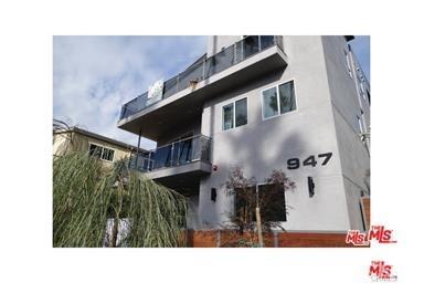 947 4th Street - Photo 1