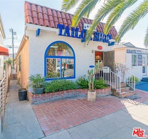 754 Washington - Photo 1