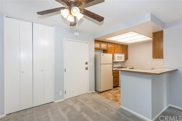 4748 Lakeview Avenue - Photo 1
