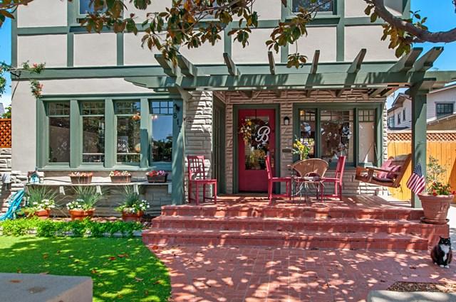 817 A Avenue - Photo 1