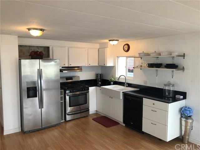 1684 Whittier Avenue - Photo 1