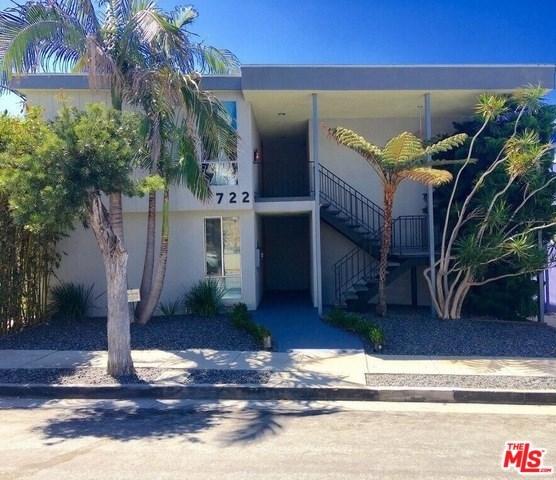 722 Pier Avenue - Photo 1
