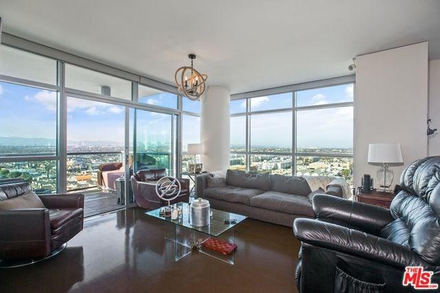 13650 Marina Pointe Drive - Photo 1