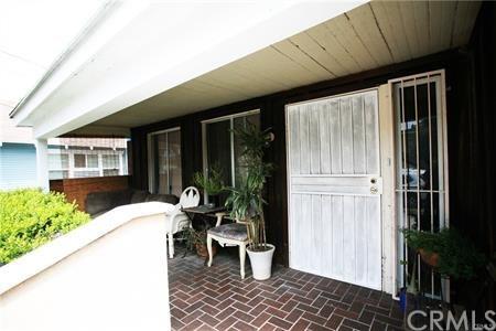 1919 6th Street - Photo 1