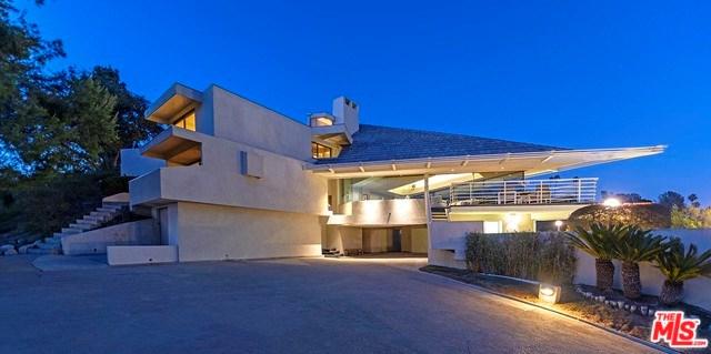 83 Patrician Way - Photo 1