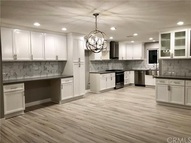 1364 Oxford Way - Photo 1