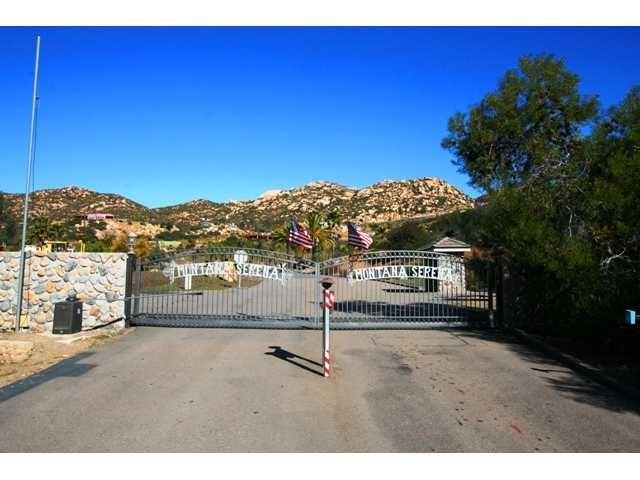 1496 Montana Serena Ct - Photo 1