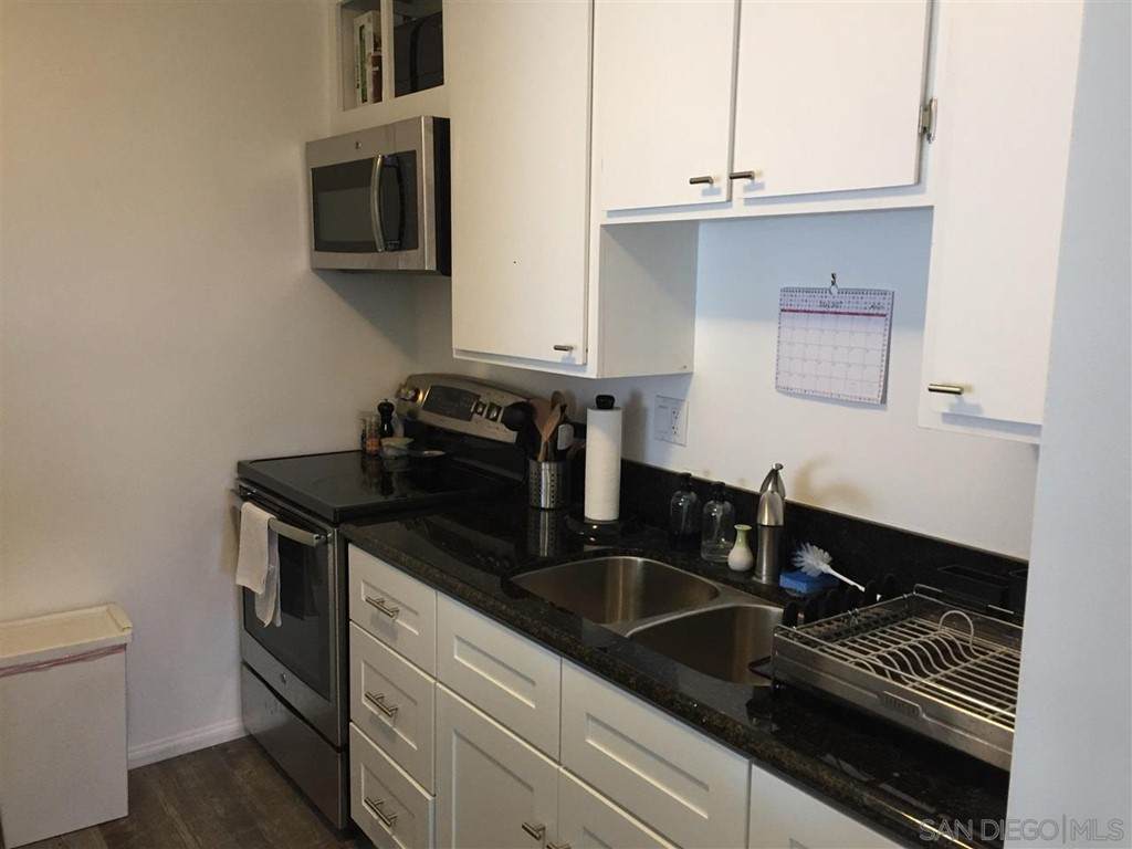 1645 Emerald - Photo 1