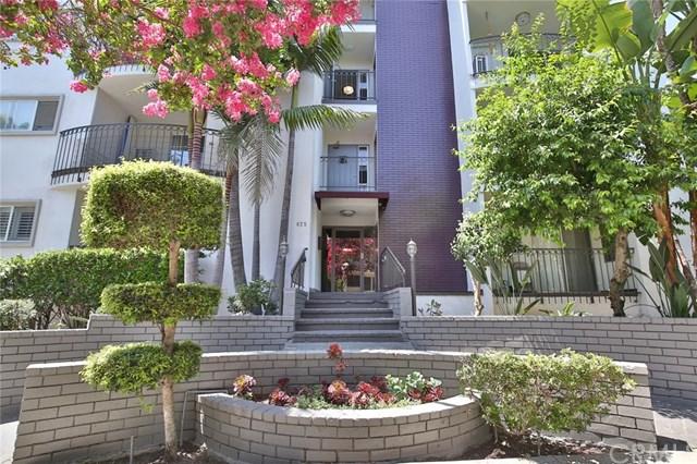 625 Flores Street - Photo 1