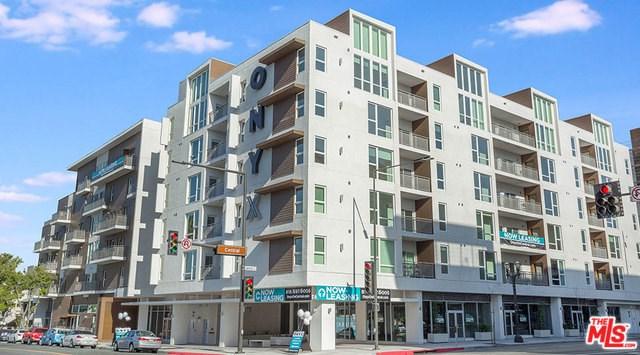 313 California Avenue - Photo 1