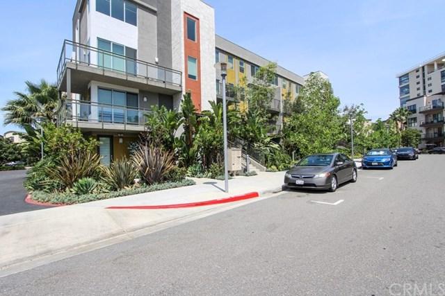 77 Lennox - Photo 1