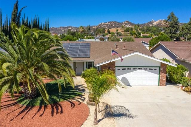 1572 David Dr - Photo 1