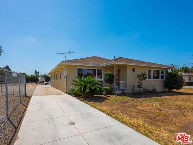 11232 Greenlawn Avenue - Photo 1