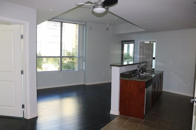 253 10Th Ave - Photo 1