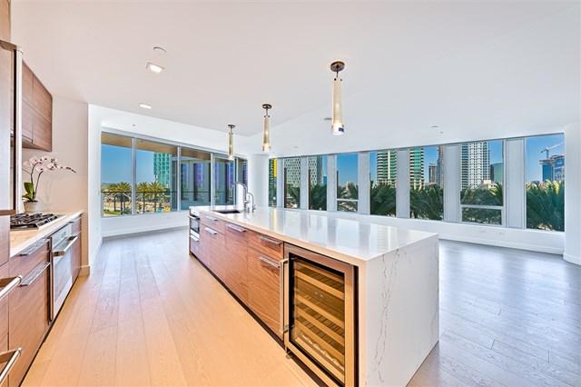 888 E St. - Photo 1
