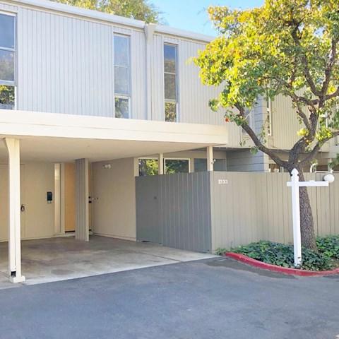 1133 Pomeroy Avenue - Photo 1