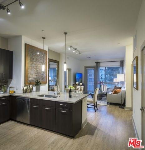 1000 Grand Avenue - Photo 1