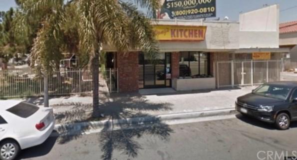 2102 North E Street - Photo 1
