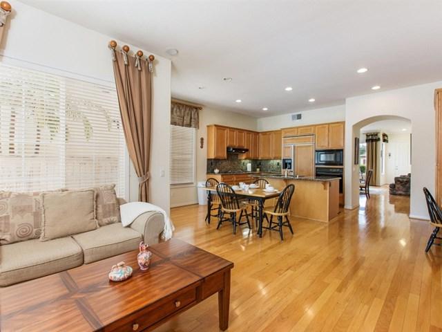 6473 Goldenbush Dr - Photo 1
